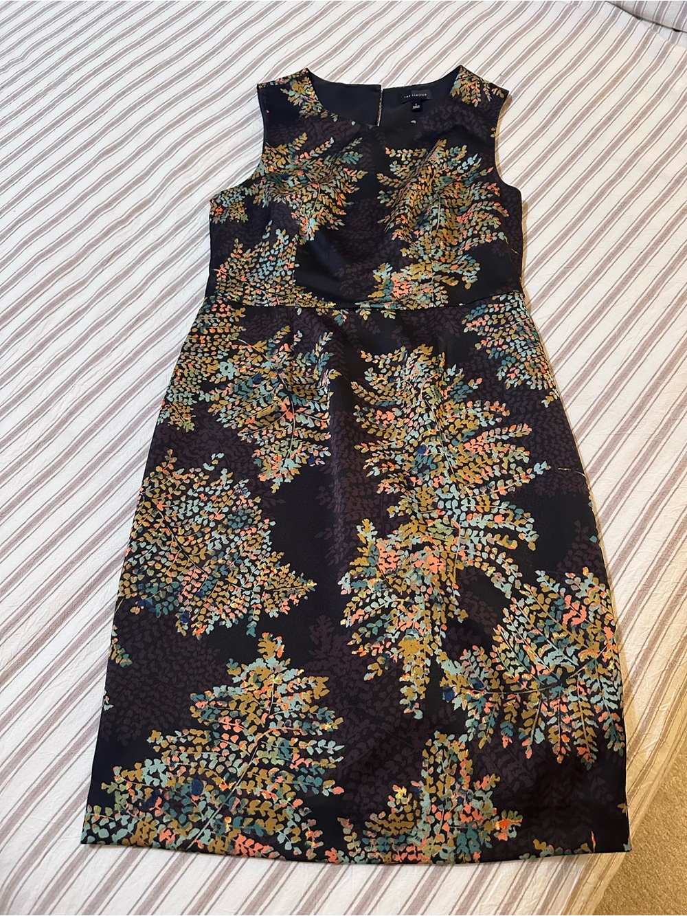 Dark Purple Print Dress with Multicolor Leaf Pattern
